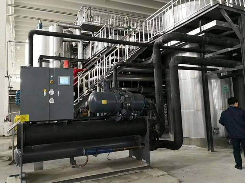 化工行业选择化工冷水机的让产量更高